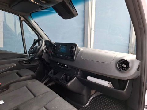 Mercedes-Benz Sprinter 315 1.9 CDI L4H3 RWD AUTOMAAT / AIRCO / CRUISE CONTROLE / TREKHAAK / NAVI