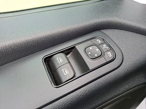 Mercedes-Benz Sprinter 315 1.9 CDI L4H3 RWD AUTOMAAT / AIRCO / CRUISE CONTROLE / TREKHAAK / NAVI
