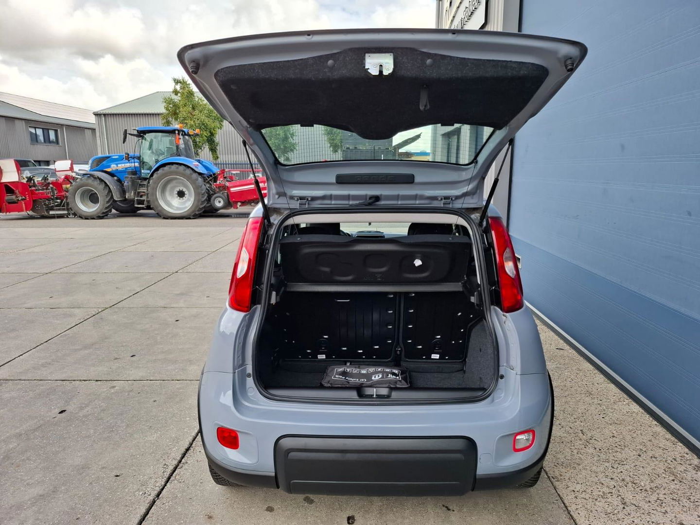 Fiat Panda 1.0 Hybrid City Life AIRCO / CRUISE CONTROLE / N.A.P / BENZINE