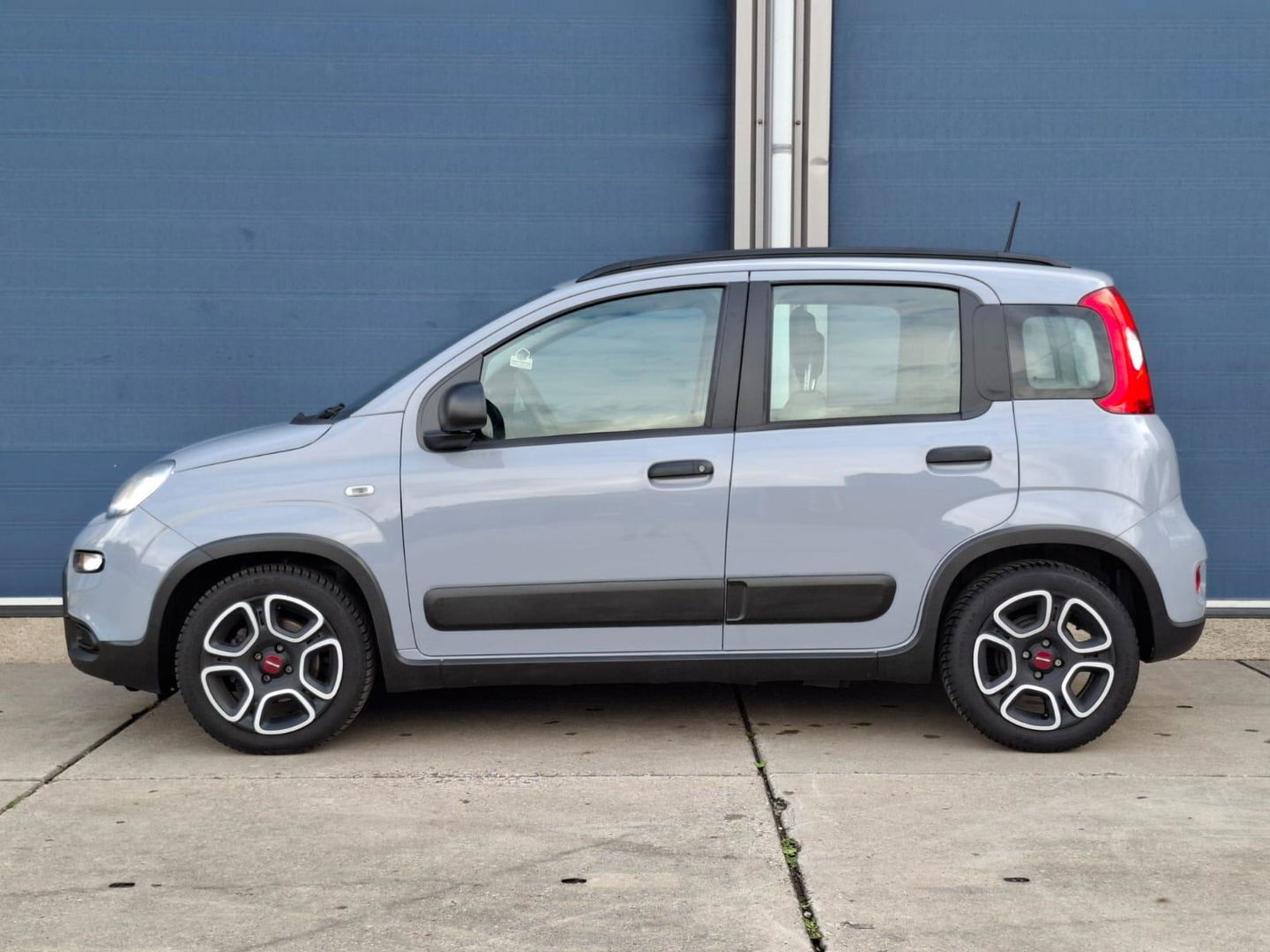 Fiat Panda 1.0 Hybrid City Life AIRCO / CRUISE CONTROLE / N.A.P / BENZINE