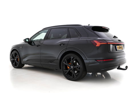 Audi e-tron 55 quattro 95 kWh [ 3-Fase ] (INCL.BTW) *PANO | HEAD-UP | LEATHER-ALCANTARA | FULL-LED | NIGHT-VISION | BANG&OLUFSEN | ADAPTIVE-CRUISE | MEMORY-PACK | BLIND-SPOT | CAMERA | SPORT/HEATED-SEATS | ECC | PDC | 22''ALU | TOWB