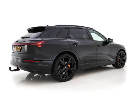 Audi e-tron 55 quattro 95 kWh [ 3-Fase ] (INCL.BTW) *PANO | HEAD-UP | LEATHER-ALCANTARA | FULL-LED | NIGHT-VISION | BANG&OLUFSEN | ADAPTIVE-CRUISE | MEMORY-PACK | BLIND-SPOT | CAMERA | SPORT/HEATED-SEATS | ECC | PDC | 22''ALU | TOWB