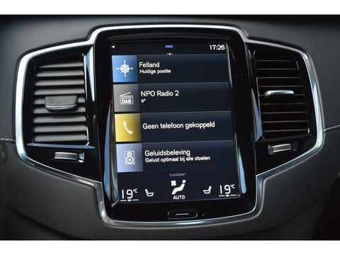 Volvo XC90 T8 Plug-in hybrid AWD Ultra Dark Long Range | Luchtvering | Head-Up | Panorama dak | Trekhaak | 360° Camera |