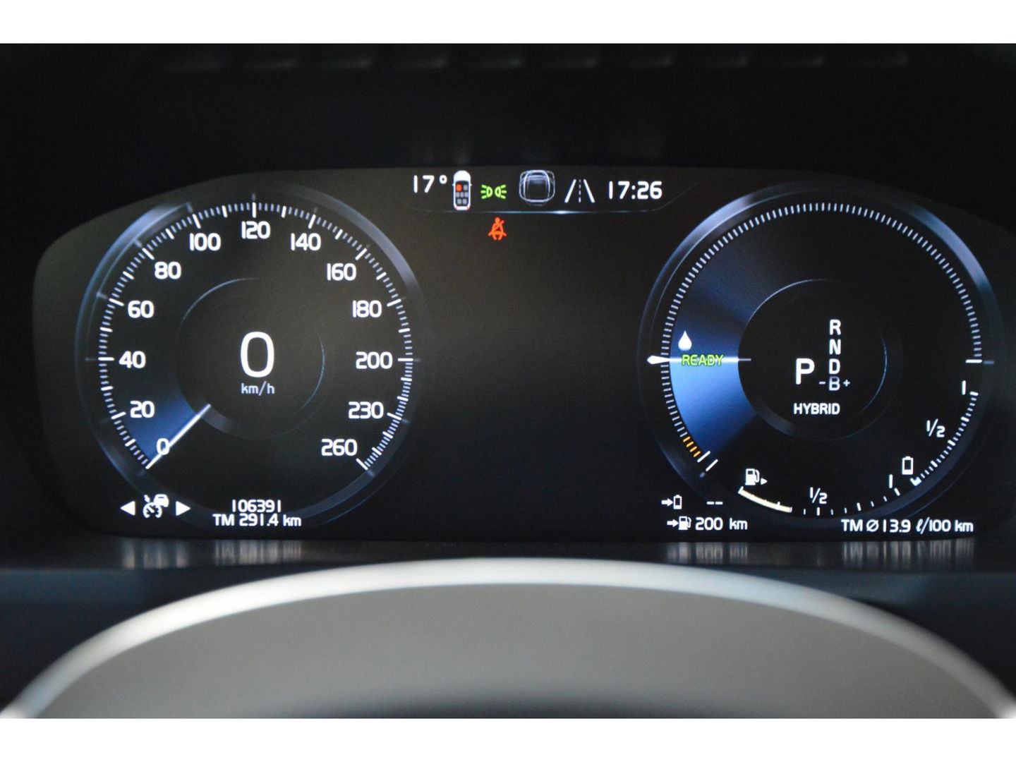 Volvo XC90 T8 Plug-in hybrid AWD Ultra Dark Long Range | Luchtvering | Head-Up | Panorama dak | Trekhaak | 360° Camera |