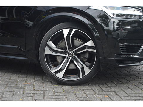 Volvo XC90 T8 Plug-in hybrid AWD Ultra Dark Long Range | Luchtvering | Head-Up | Panorama dak | Trekhaak | 360° Camera |