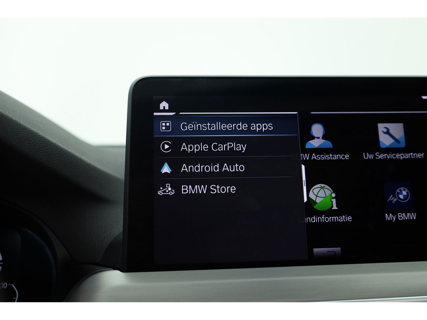 BMW X3 xDrive30e | Pano | HUD | 360cam | Elek. trekhaak | Stoel- Stuurverw. | Keyless | Leder