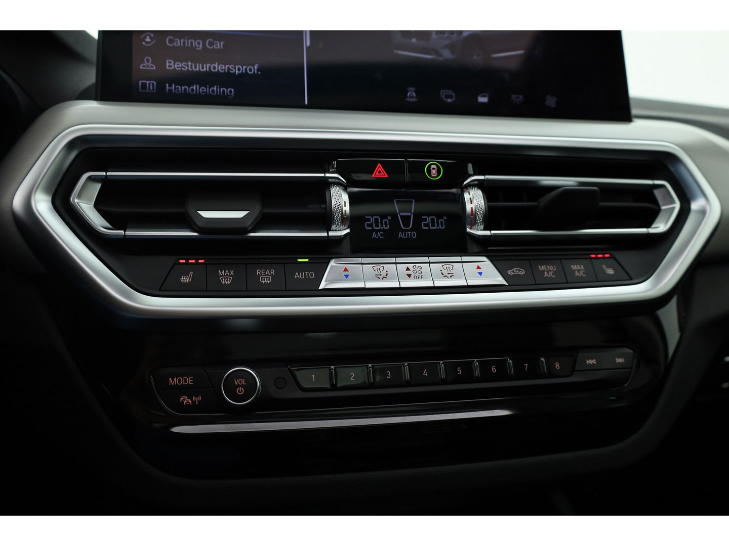 BMW X3 xDrive30e | Pano | HUD | 360cam | Elek. trekhaak | Stoel- Stuurverw. | Keyless | Leder