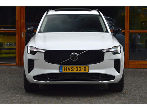 Volvo XC90 T8 AWD Ultra Dark | Luchtvering | Facelift | Bowers & Wilkins | Geventileerde stoelen | 360° Camera | Trekhaak |