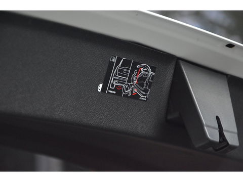 Volvo XC90 T8 AWD Ultra Dark | Luchtvering | Facelift | Bowers & Wilkins | Geventileerde stoelen | 360° Camera | Trekhaak |