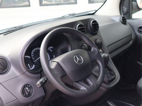 Mercedes-Benz Citan 112 BlueEFFICIENCY Benzine Automaat - Airco