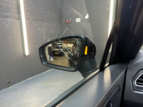 Volkswagen Tiguan 1.4 TSI eHybrid R-Line Business+ Pano|HuD