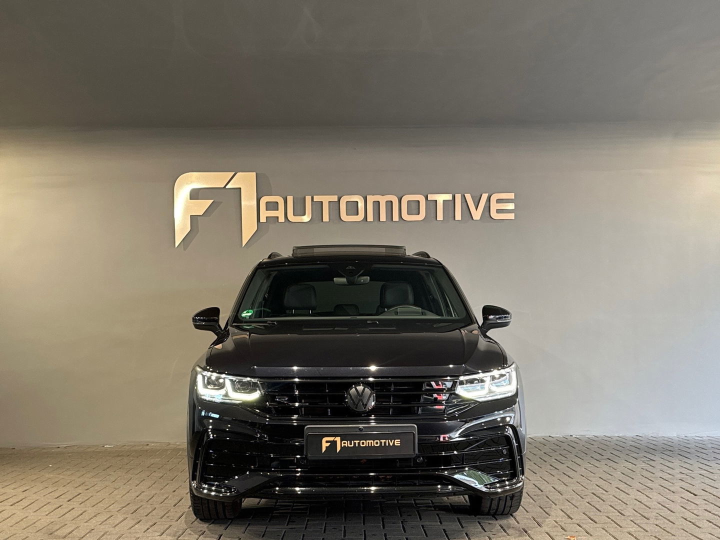 Volkswagen Tiguan 1.4 TSI eHybrid R-Line Business+ Pano|HuD