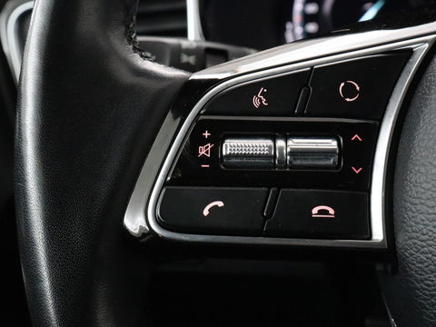 Kia Ceed 1.6 GDI PHEV ExecutiveLine | Panoramadak | Stoelventilatie | Leder | Trekhaak | Adaptive cruise | Camera | Keyless | Digital Cockpit | Full LED | Achterbankverwarming | Carplay | Navigatie