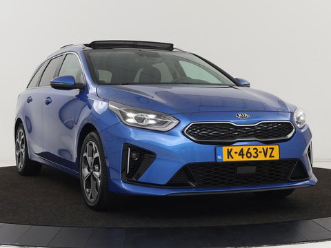 Kia Ceed 1.6 GDI PHEV ExecutiveLine | Panoramadak | Stoelventilatie | Leder | Trekhaak | Adaptive cruise | Camera | Keyless | Digital Cockpit | Full LED | Achterbankverwarming | Carplay | Navigatie