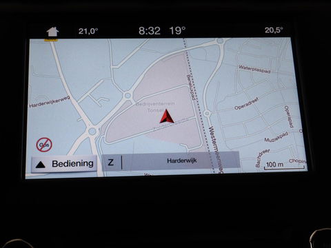 Ford Mondeo 2.0 TDCi ST Line | Panoramadak | Stoel & stuurverwarming | Camera | Trekhaak | Half leder | Navigatie | Achterbankverwarming | Park Assist