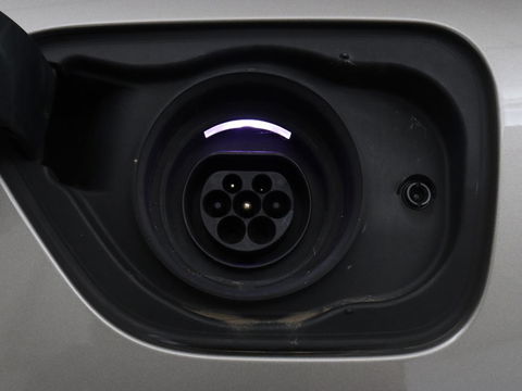 Volvo V60 2.0 T8 Twin Engine AWD Inscription | Panoramadak | Stoelventilatie | Leder | Massage | Adaptive cruise | Carplay | Harman/Kardon | Navigatie | Full LED | Stuurverwarming
