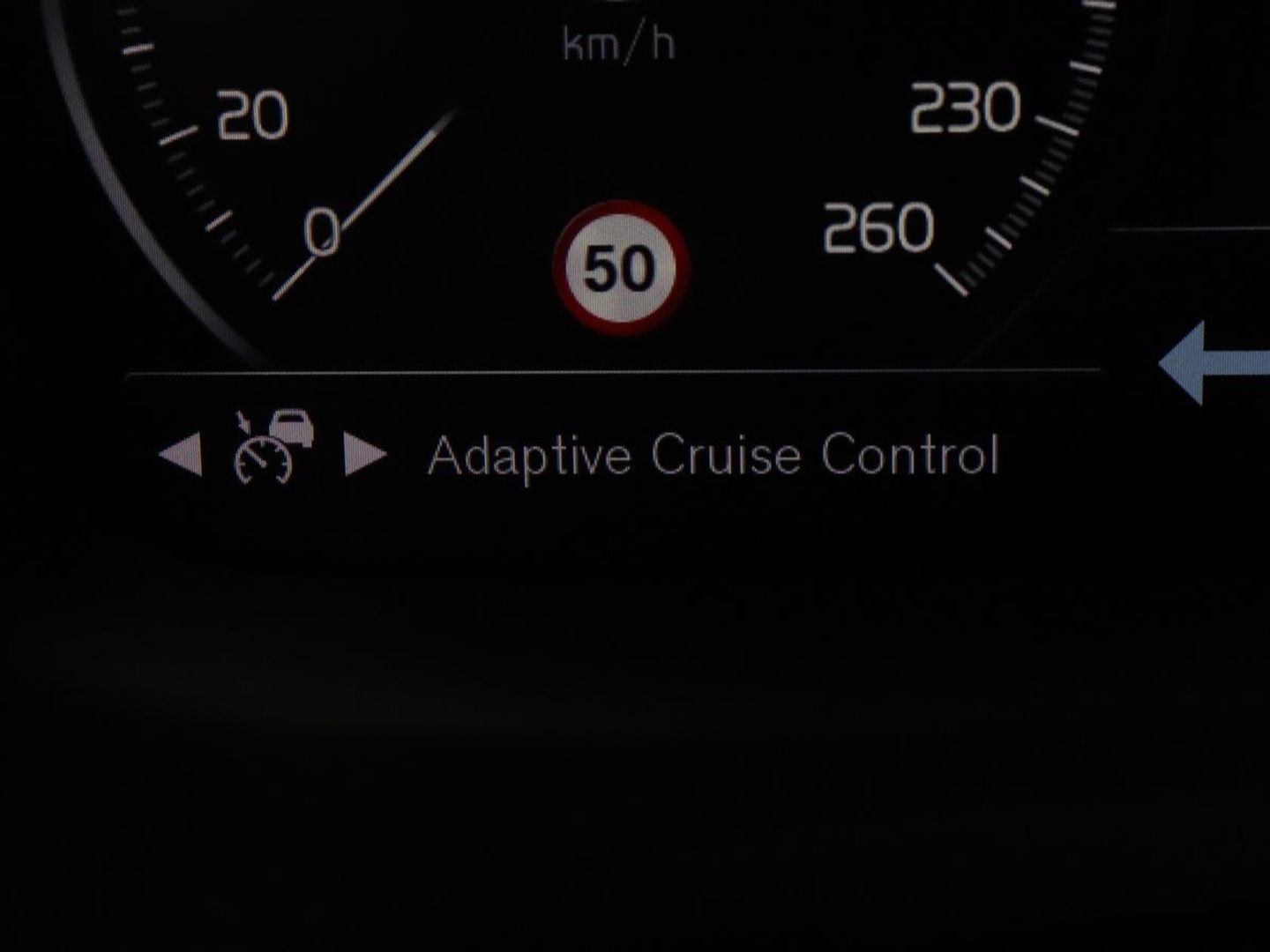 Volvo V60 2.0 T8 Twin Engine AWD Inscription | Panoramadak | Stoelventilatie | Leder | Massage | Adaptive cruise | Carplay | Harman/Kardon | Navigatie | Full LED | Stuurverwarming