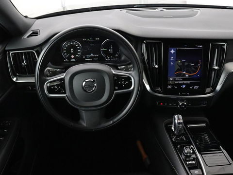 Volvo V60 2.0 T8 Twin Engine AWD Inscription | Panoramadak | Stoelventilatie | Leder | Massage | Adaptive cruise | Carplay | Harman/Kardon | Navigatie | Full LED | Stuurverwarming