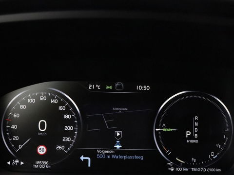 Volvo V60 2.0 T8 Twin Engine AWD Inscription | Panoramadak | Stoelventilatie | Leder | Massage | Adaptive cruise | Carplay | Harman/Kardon | Navigatie | Full LED | Stuurverwarming