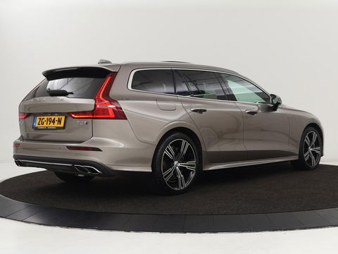 Volvo V60 2.0 T8 Twin Engine AWD Inscription | Panoramadak | Stoelventilatie | Leder | Massage | Adaptive cruise | Carplay | Harman/Kardon | Navigatie | Full LED | Stuurverwarming