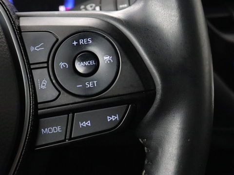 Toyota Corolla 1.8 Hybrid Dynamic | Stoelverwarming | Trekhaak | Camera | Adaptive cruise | Carplay | Navigatie | Parkeerhulp | Climate control