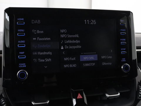 Toyota Corolla 1.8 Hybrid Dynamic | Stoelverwarming | Trekhaak | Camera | Adaptive cruise | Carplay | Navigatie | Parkeerhulp | Climate control