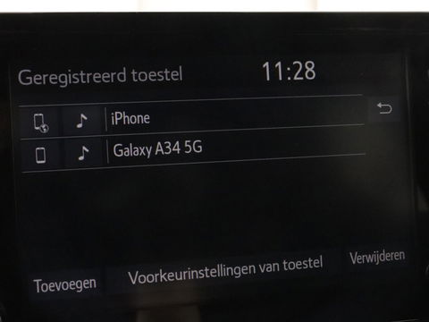 Toyota Corolla 1.8 Hybrid Dynamic | Stoelverwarming | Trekhaak | Camera | Adaptive cruise | Carplay | Navigatie | Parkeerhulp | Climate control