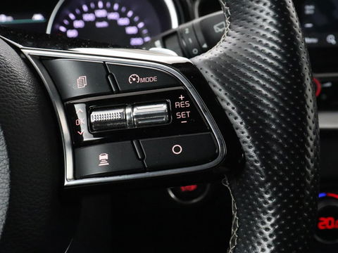 Kia Ceed 1.5 T-GDi GT-Line | Leder/Alcantara | Stoel & stuurverwarming | JBL Sound | Adaptive cruise | Camera | Carplay | Keyless | Navigatie | Full LED