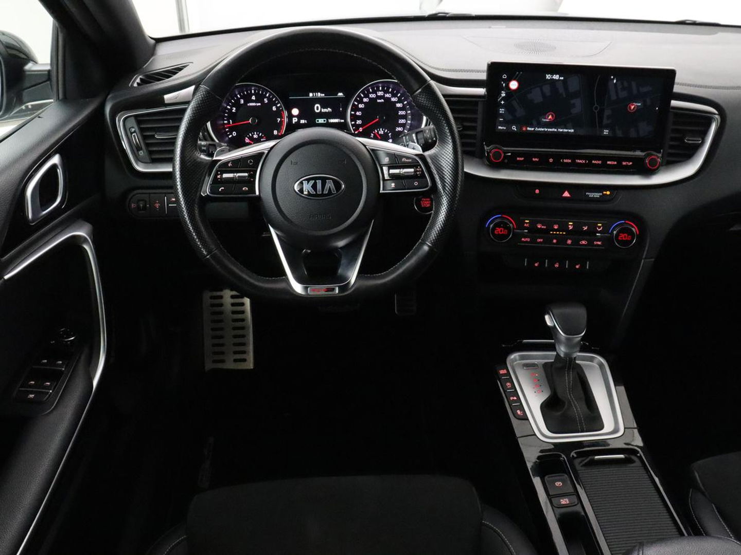 Kia Ceed 1.5 T-GDi GT-Line | Leder/Alcantara | Stoel & stuurverwarming | JBL Sound | Adaptive cruise | Camera | Carplay | Keyless | Navigatie | Full LED