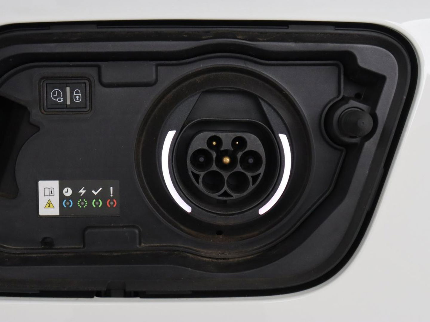 Opel Grandland X 1.6 Turbo Hybrid Ultimate | Leder | Stoelventilatie | Adaptive cruise | 360 Camera | Carplay | Keyless | Navigatie | Full LED | Stoelverwarming | PHEV
