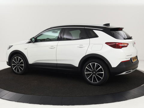 Opel Grandland X 1.6 Turbo Hybrid Ultimate | Leder | Stoelventilatie | Adaptive cruise | 360 Camera | Carplay | Keyless | Navigatie | Full LED | Stoelverwarming | PHEV