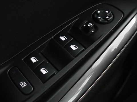 Opel Grandland X 1.6 Turbo Hybrid Ultimate | Leder | Stoelventilatie | Adaptive cruise | 360 Camera | Carplay | Keyless | Navigatie | Full LED | Stoelverwarming | PHEV