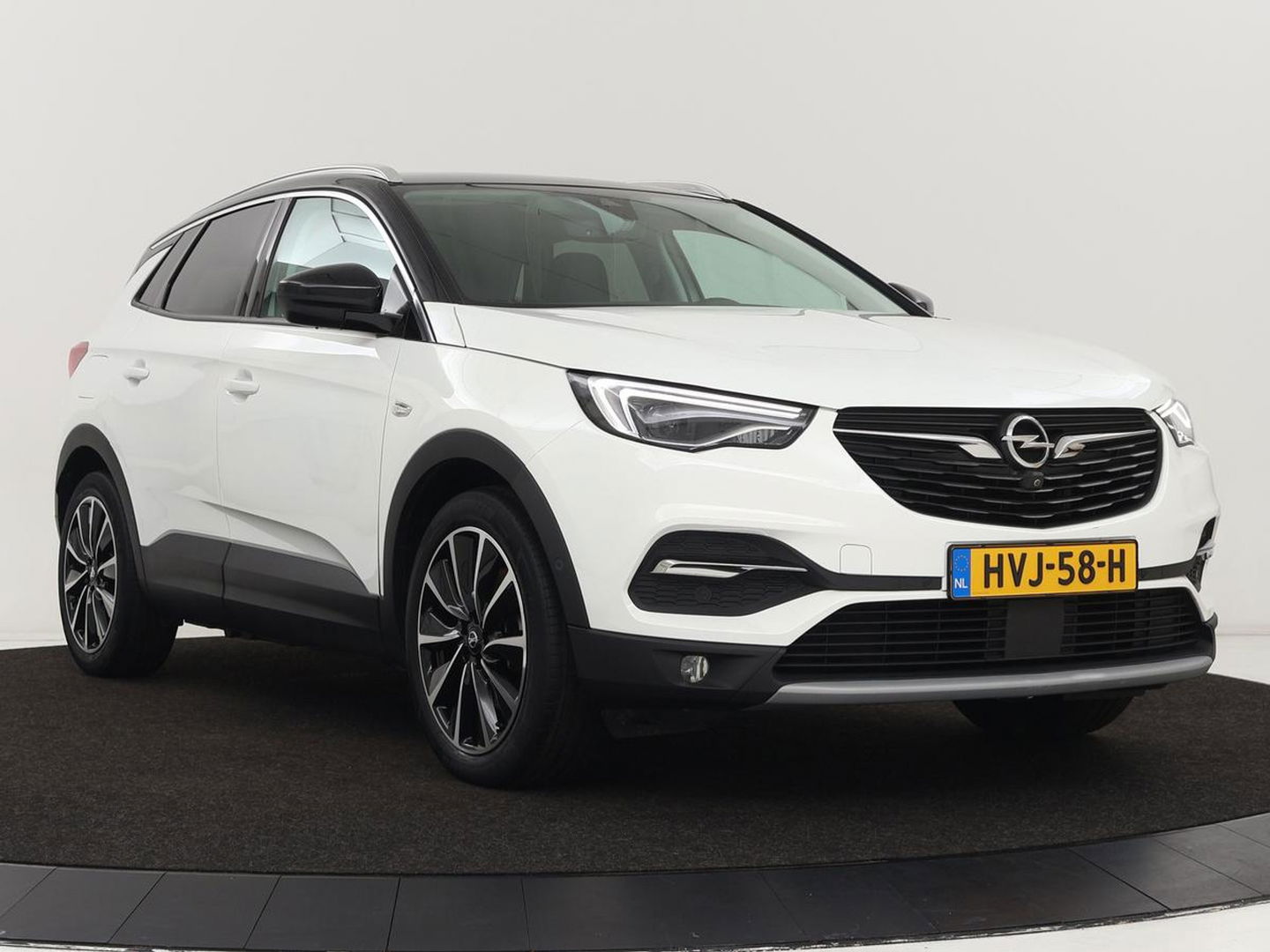 Opel Grandland X 1.6 Turbo Hybrid Ultimate | Leder | Stoelventilatie | Adaptive cruise | 360 Camera | Carplay | Keyless | Navigatie | Full LED | Stoelverwarming | PHEV