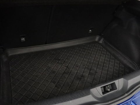 Renault Mégane 1.2 TCe GT-Line | Sportstoelen | Trekhaak | Navigatie | Keyless | Full LED | Climate control | Sfeerverlichting | Parkeerhulp