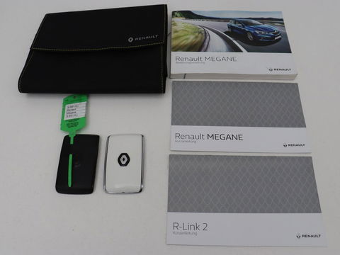 Renault Mégane 1.2 TCe GT-Line | Sportstoelen | Trekhaak | Navigatie | Keyless | Full LED | Climate control | Sfeerverlichting | Parkeerhulp