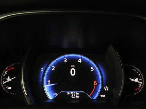 Renault Mégane 1.2 TCe GT-Line | Sportstoelen | Trekhaak | Navigatie | Keyless | Full LED | Climate control | Sfeerverlichting | Parkeerhulp