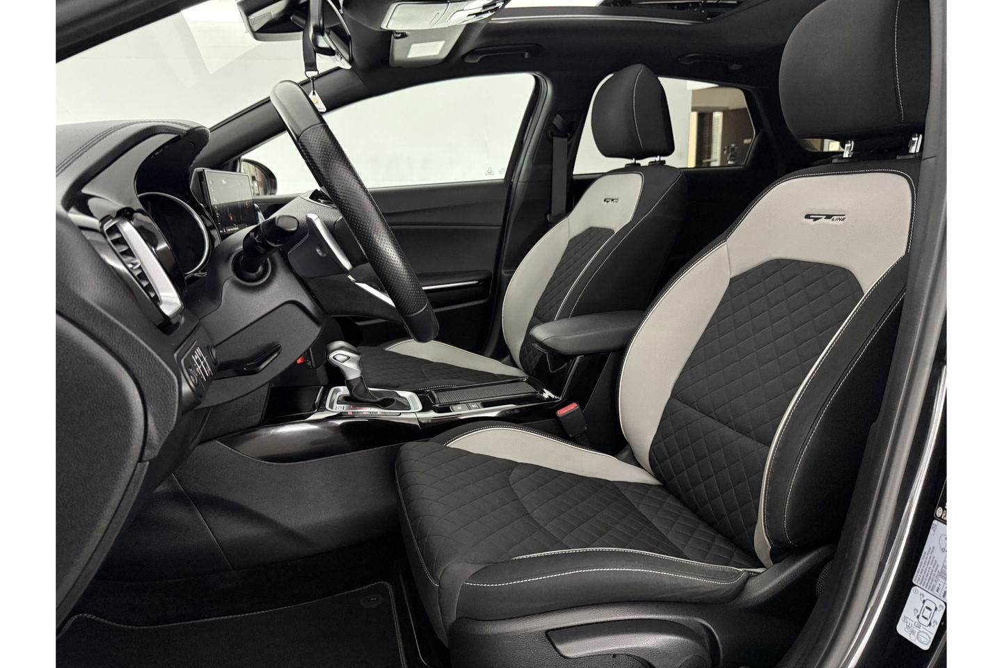 Kia pro_cee'd 1.5 T-GDi MHEV GT-Line 170PK Pano LED Carplay Camera Clima Cruise Navi PDC Trekhaak 17"LMV