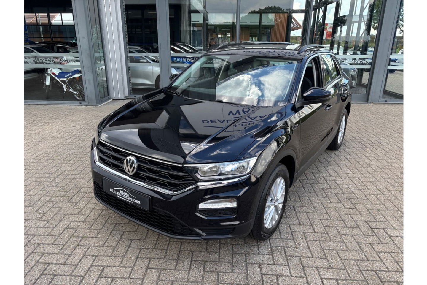 Volkswagen T-Roc 1.0 TSI 115PK STYLE NAVI AIRCO PDC LMV NAVI FULLMAP