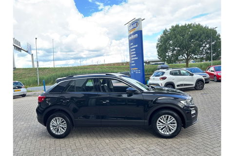 Volkswagen T-Roc 1.0 TSI 115PK STYLE NAVI AIRCO PDC LMV NAVI FULLMAP