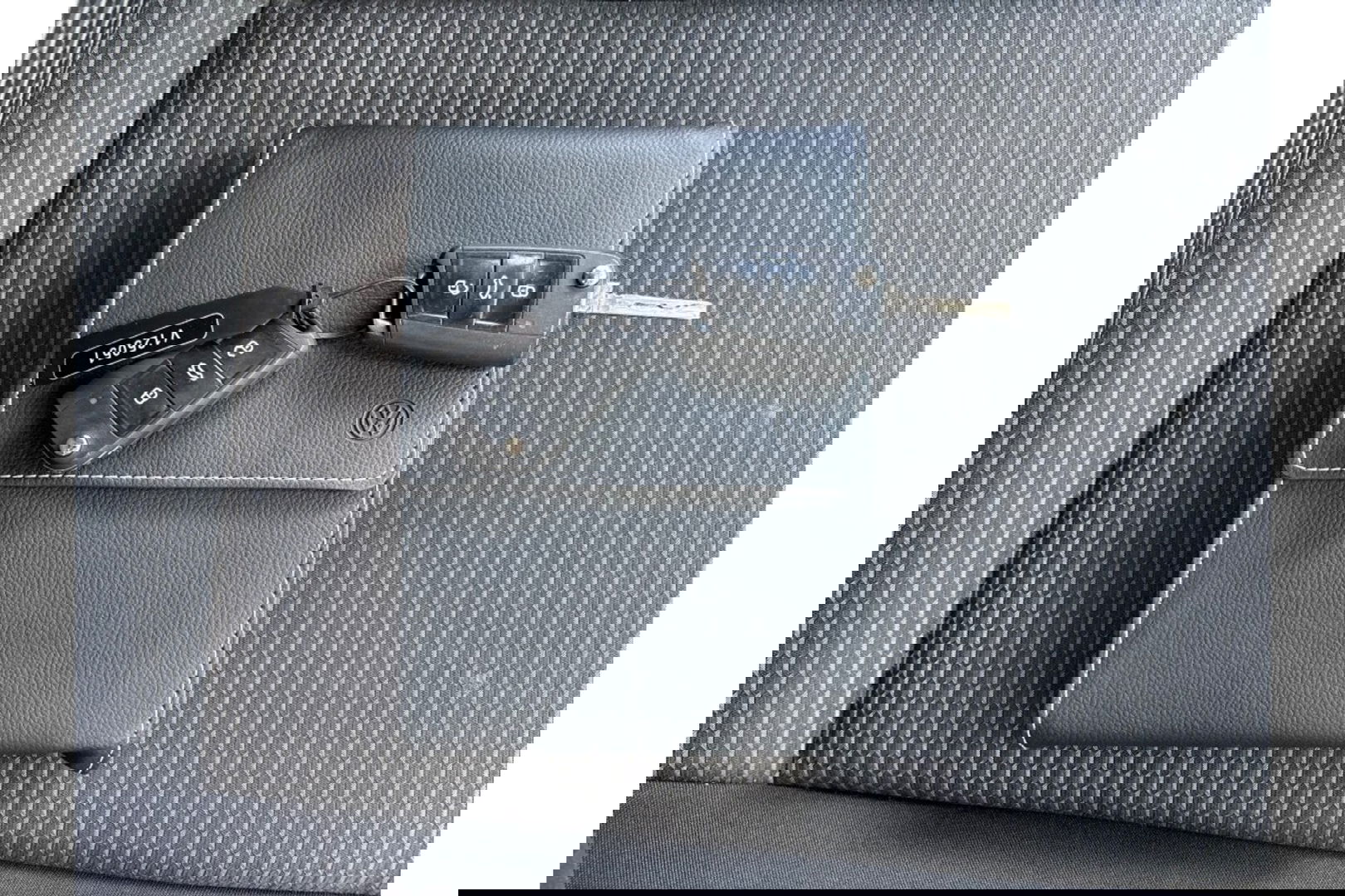 Volkswagen T-Roc 1.0 TSI 115PK STYLE NAVI AIRCO PDC LMV NAVI FULLMAP