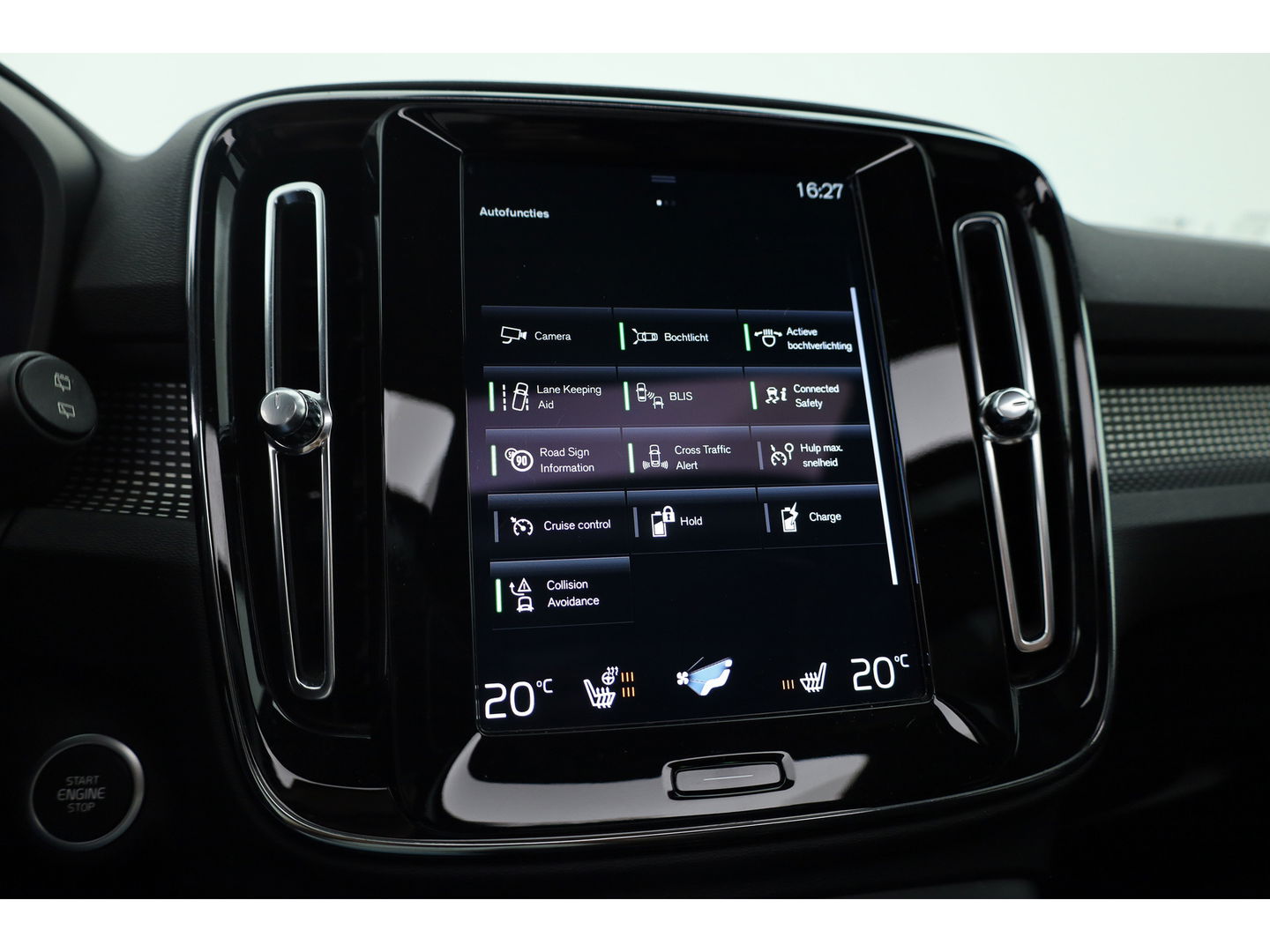 Volvo XC40 1.5 T5 Recharge R-Design | Pano | Elek. trekhaak | Adapt. Cruise | Stoel- Stuurverw. | Camera