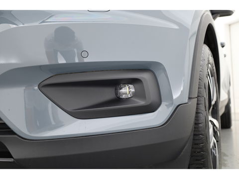 Volvo XC40 1.5 T5 Recharge R-Design | Pano | Elek. trekhaak | Adapt. Cruise | Stoel- Stuurverw. | Camera