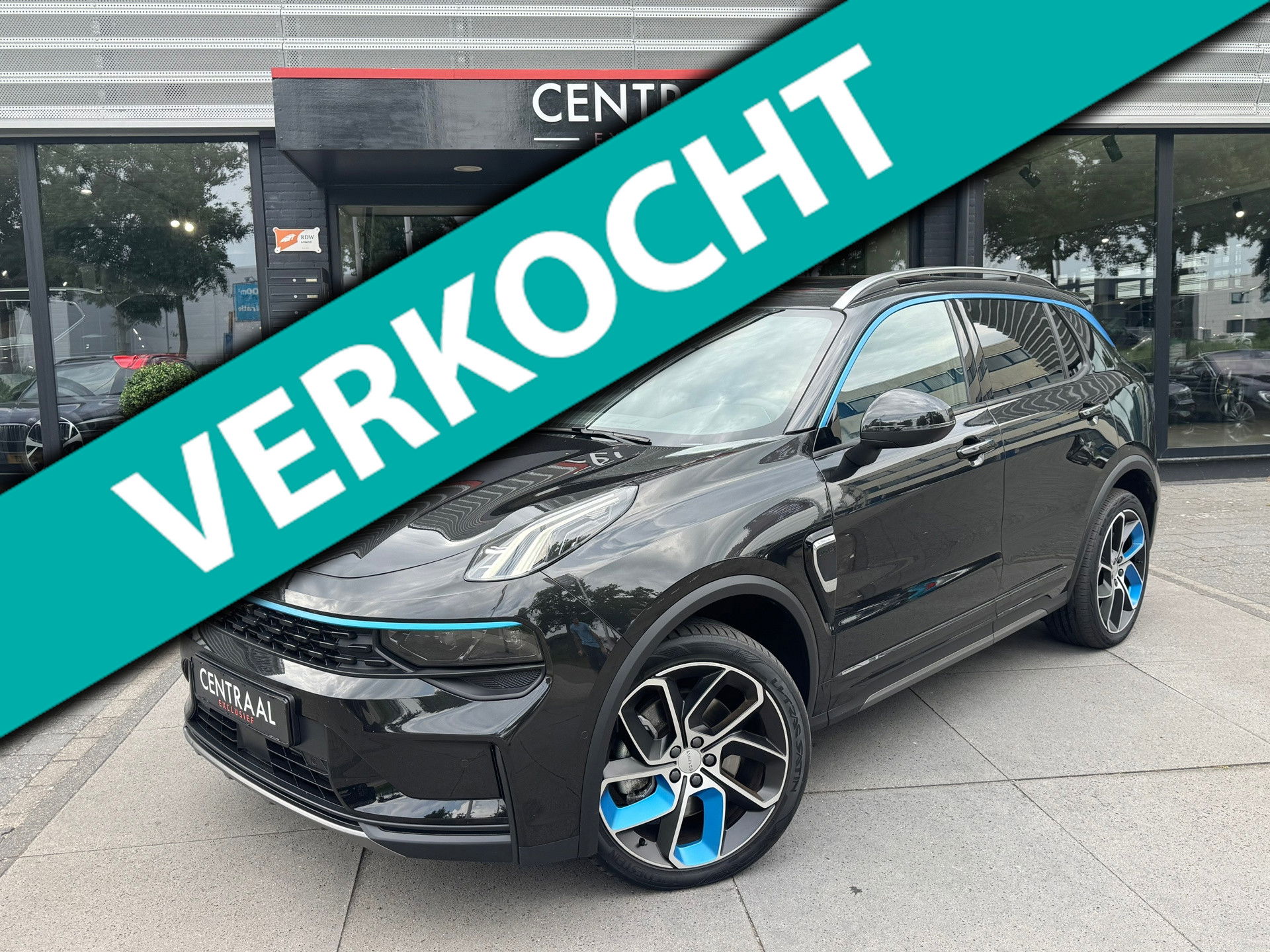 Lynk & Co 01 1.5 262PK|Pano|Infinity|BTW|Memory|360Camera|ACC|Carplay|Ambient Light|Keyless|Facelift|NL-Auto