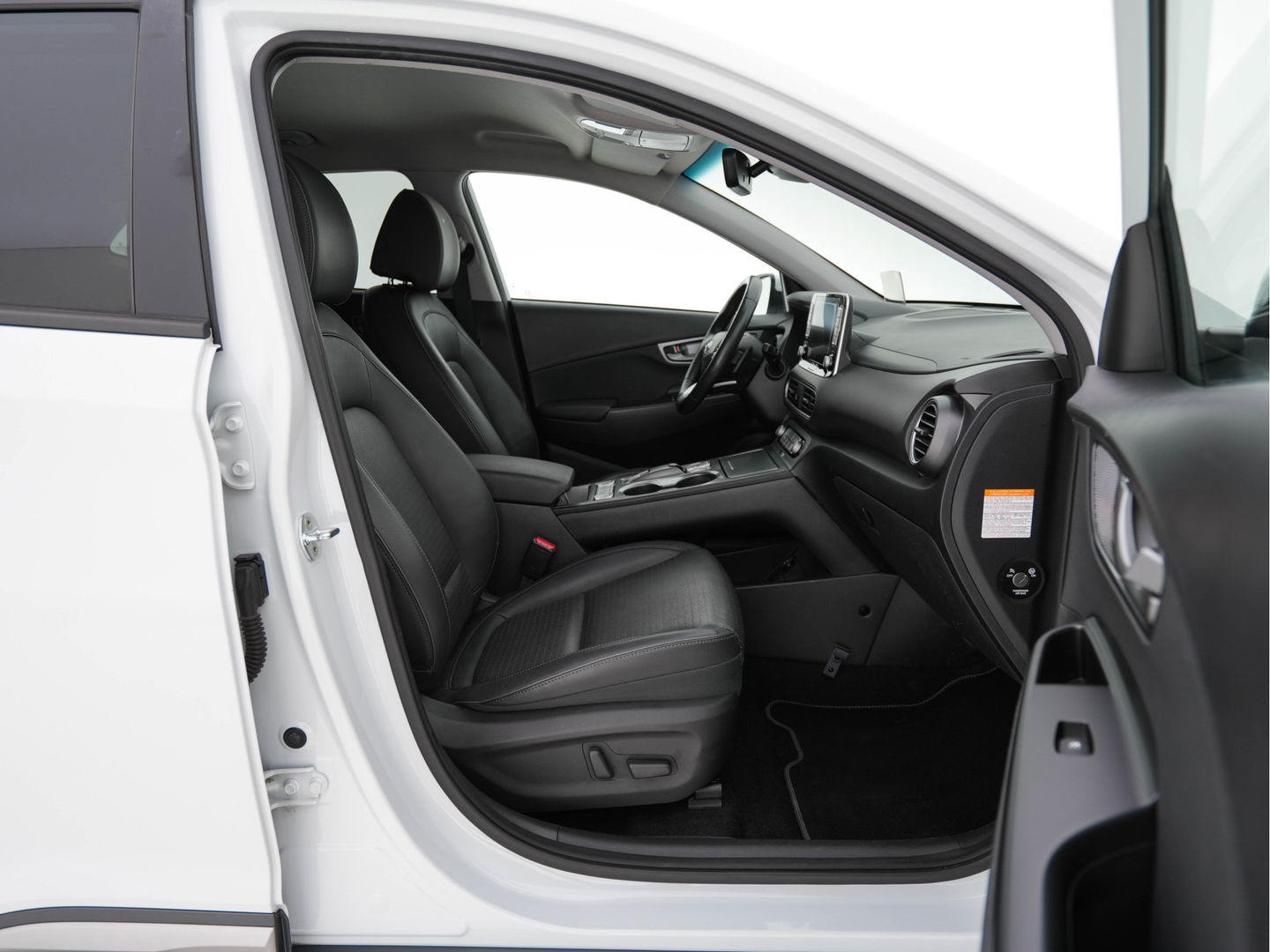 Hyundai KONA EV Premium 64 kWh (INCL-BTW) *FULL-LEATHER | HEAD-UP | FULL-LED | NAVI-FULLMAP | DAB | ADAPTIVE-CRUISE | KRELL-AUDIO | KEYLESS | CAMERA | BLIND-SPOT | LANE-ASSIST | DIGI-COCKPIT | COMFORT-SEATS | 17''ALU*