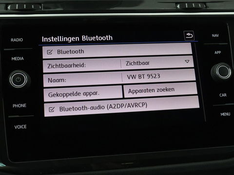 Volkswagen Tiguan 1.5 TSI Highline | Panoramadak | Stoelverwarming | Dynaudio | Massage | Trekhaak | Camera | Carplay | Virtual Cockpit | Adaptive cruise | Full LED | Carplay | Navigatie