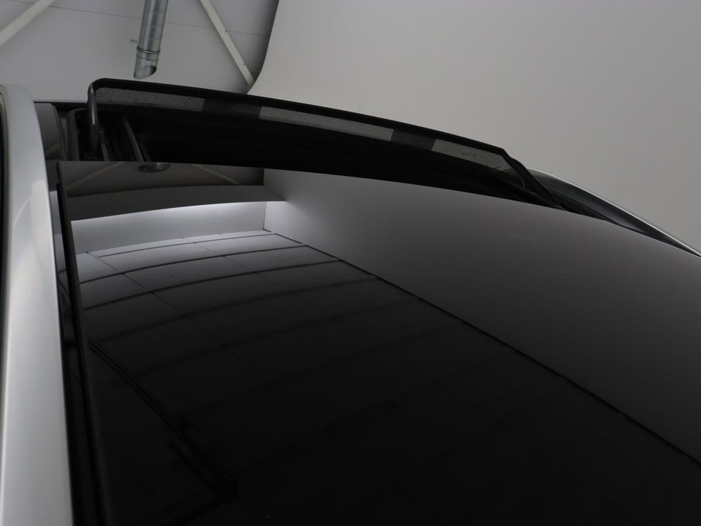 Mercedes-Benz GLC 300e 4Matic AMG Line | Panoramadak | Trekhaak | Stoelverwarming | Carplay | Leder/Alcantara | Keyless | Navigatie