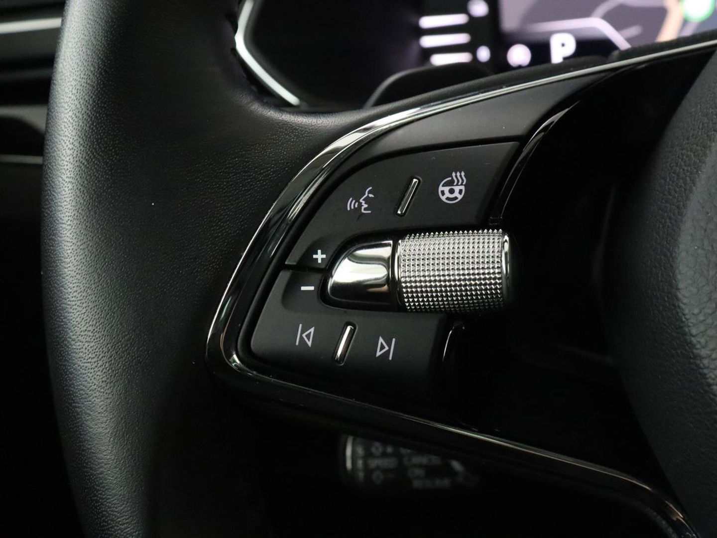 Škoda Superb 1.4 TSI iV Laurin & Klement | Panoramadak | Stoelventilatie | Trekhaak | Leder | Adaptive cruise | Virtual Cockpit | 360 Camera | Carplay | Full LED | Navigatie | Achterbankverwarming