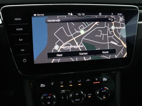 Škoda Superb 1.4 TSI iV Laurin & Klement | Panoramadak | Stoelventilatie | Trekhaak | Leder | Adaptive cruise | Virtual Cockpit | 360 Camera | Carplay | Full LED | Navigatie | Achterbankverwarming