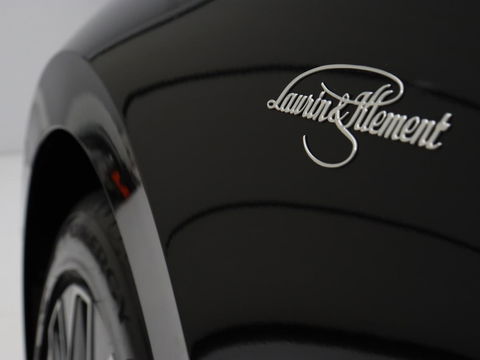 Škoda Superb 1.4 TSI iV Laurin & Klement | Panoramadak | Stoelventilatie | Trekhaak | Leder | Adaptive cruise | Virtual Cockpit | 360 Camera | Carplay | Full LED | Navigatie | Achterbankverwarming