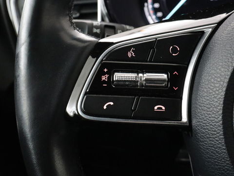 Kia Xceed 1.6 GDi PHEV DynamicPlusLine | Stoel & stuurverwarming | Adaptive cruise | Camera | Carplay | Half leder | Navigatie | Digital Cockpit | Full LED | Keyless